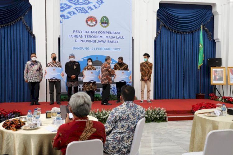 Lanjutkan Pemberian Kompensasi 24 Penyintas di Provinsi Jawa Barat, BNPT dan LPSK Sinergikan Program Jabar Quick Response