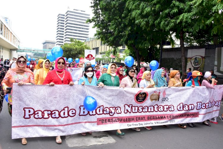 Kuatkan Akar Budaya Bangsa, BNPT RI Pecahkan Rekor Muri pada Gelaran Parade Budaya Nusantara