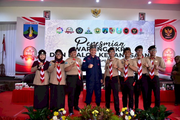 RESMIKAN WARUNG NKRI JEMBER, KEPALA BNPT RI AJAK PRAMUKA JAWA TIMUR TINGKATKAN KETAHANAN ANAK MUDA TERHADAP PROPAGANDA DESTRUKTIF