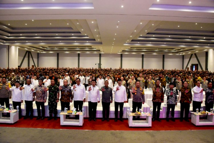 BNPT dan Densus 88 Gelar Deklarasi Pembubaran Jamaah Islamiyah dan Ikrar Setia kepada NKRI di Solo